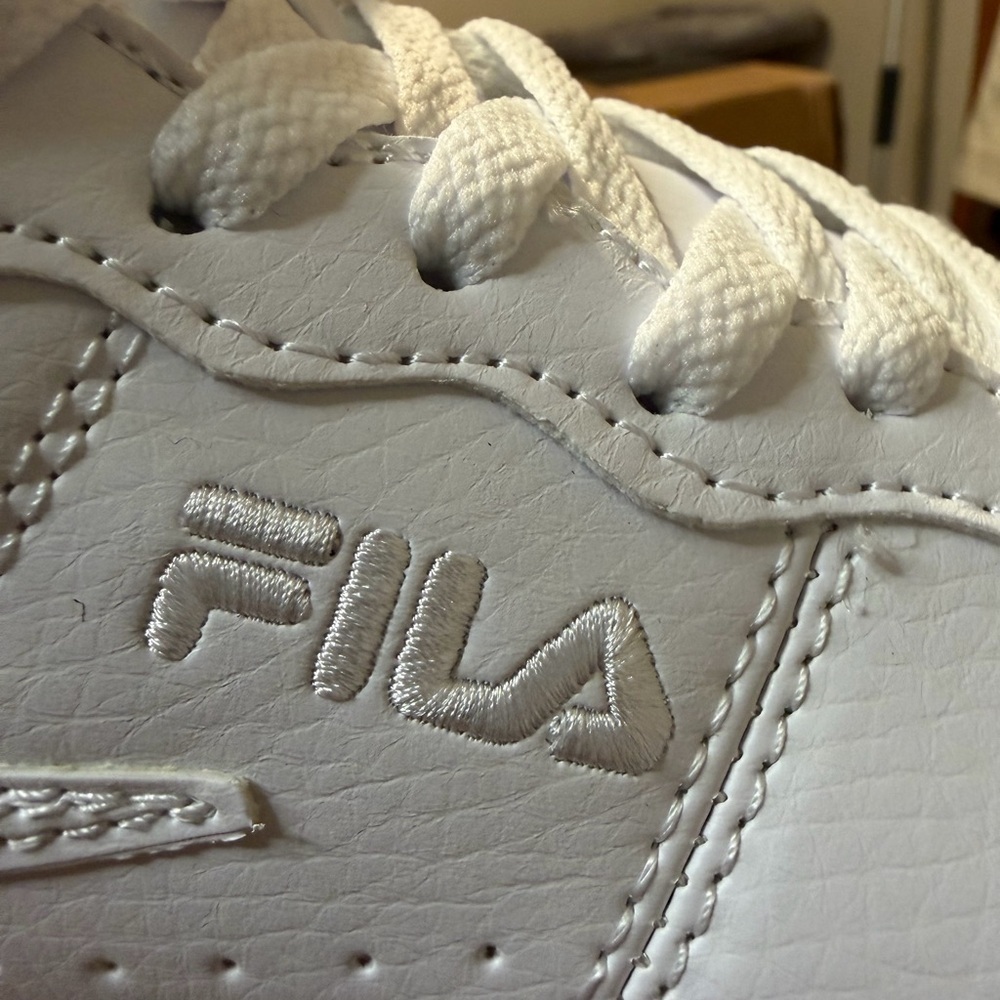 New in Box Fila Vulc 13 Women's White High-Top Leather Sneakers Size 6.5 - Picture 6 of 10